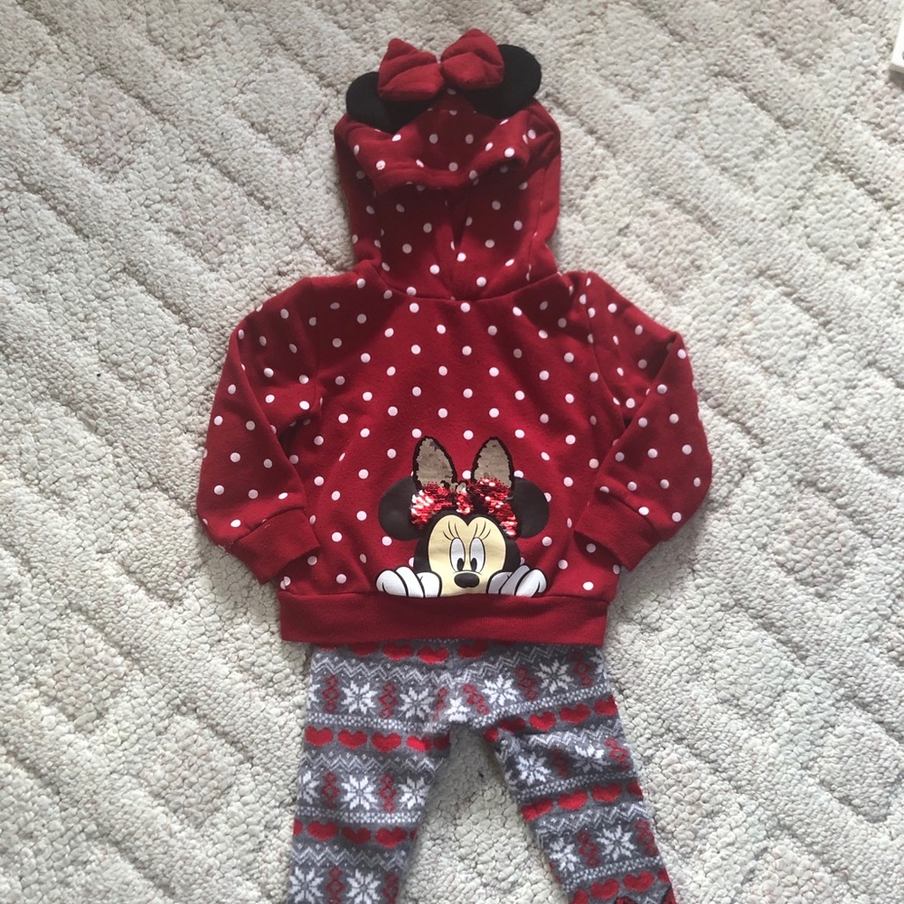 Minnie Mouse Outfit